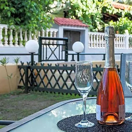Hotel Toroni Blue Sea